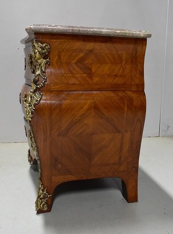 Chest of drawers in Blond Mahogany, Regency style - Mid 20th century