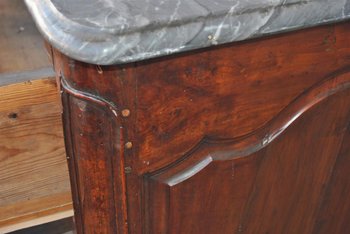 Commode Sauteuse Arbalète En Noyer XVIIIème Dessus Marbre