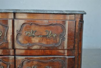 Commode Sauteuse Arbalète En Noyer XVIIIème Dessus Marbre