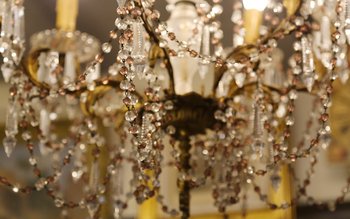 Chandelier with crystal pendants 1900's