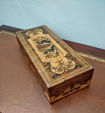 Inlaid box