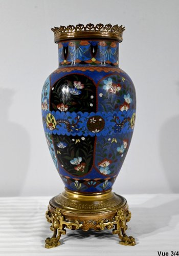 Vase in Gilt Bronze and Enamels - Late 19th Century