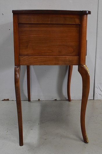 Small Louis XV style chest of drawers, called "Perruquière", in cherry wood - Early XXth century