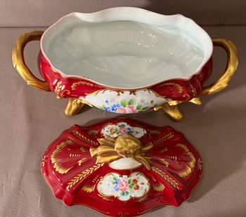 Grand Soupière en porcelaine Style Louis XV 