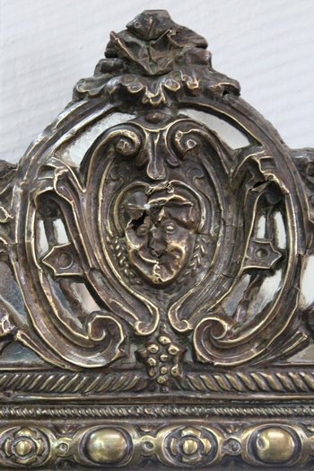 Petit Miroir en Laiton Repoussé, style Louis XIV, époque Napoléon III – XIXe