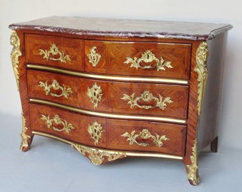 Regency chest of drawers, 18th Century.