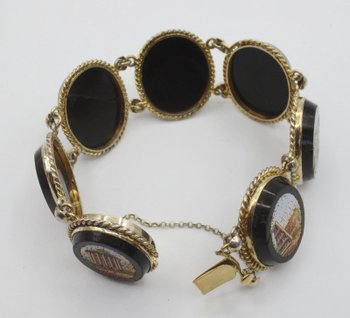 Black Onyx and Micro Mosaic Bracelet in Vermeil.