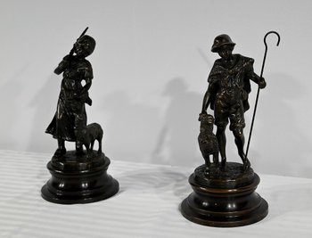 Bronzes “The Shepherd and the Shepherdess”, signed Laurini, after L & F. Moreau – Early 20th century