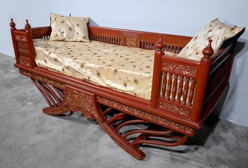 Barbed Bench in Teak, China - Late 19th Century