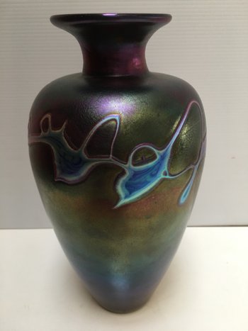 VASE R. HILD ART KLAN ( LOETZ )