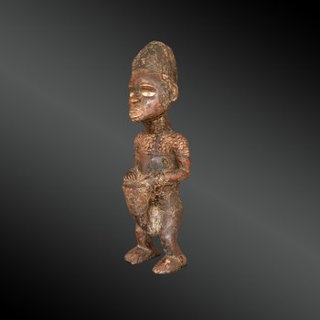 STATUETTE mit Darstellung einer TAMBOURINARY Kongo-Kultur, Demokratische Republik Kongo Erste Hälfte des 20. Jahrhunderts