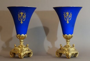 Pair Of Cornets Vases, Paris Porcelain, 1830