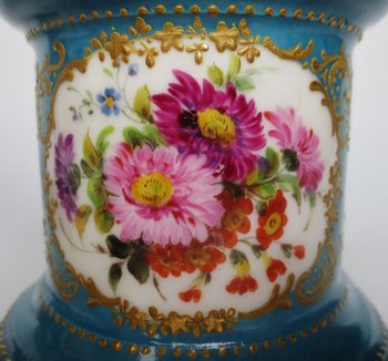 Cassolette En Porcelaine, Attribuées à Jacob Petit.