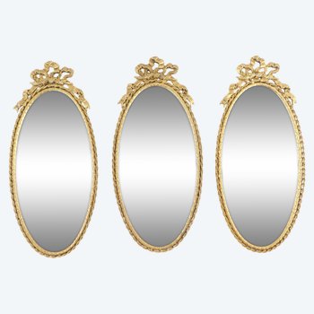 Set of 3 oval frames in gilded brass in the LOUIS XVI style