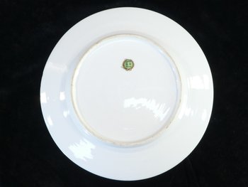 Assiette en Porcelaine de LIMOGES décor au canard