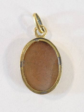 Pendentif En Or 18 Carat Camée De Jeune Femme