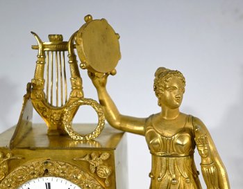 Uhr aus vergoldeter Bronze - Anfang 19.