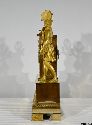 Uhr aus vergoldeter Bronze - Anfang 19.