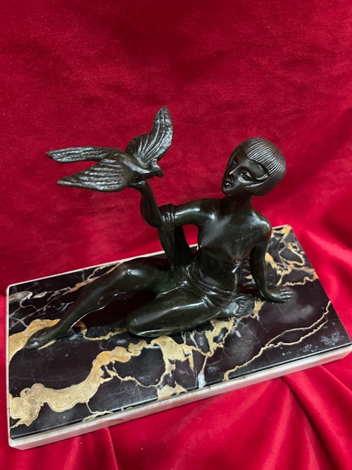 Bronzestatue Art Deco 1930 elegant in La Colombe