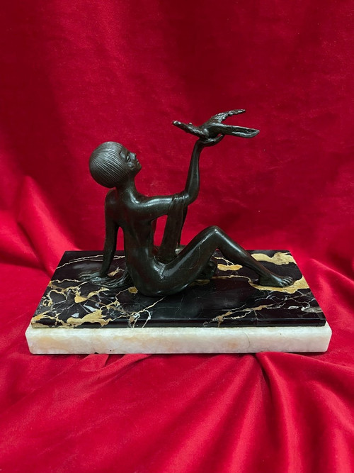 Bronzestatue Art Deco 1930 elegant in La Colombe