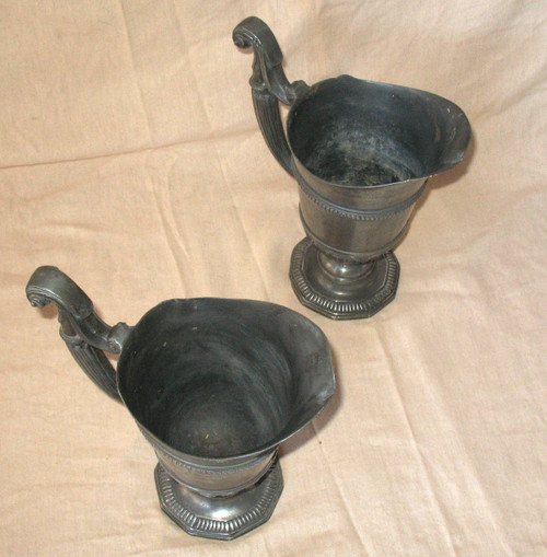 Pair of pewter hanaps from the early 20th century in Renaissance style