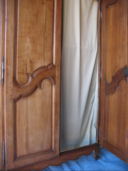 Cherry woodwork with 2 doors 19th century Louis XV style