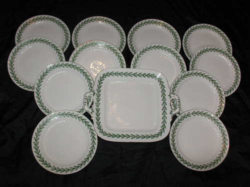 Dessert service in Sarreguemines porcelain with laurel leaf decoration, 19th century