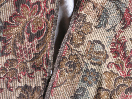 Paire de rideaux tentures portières en tissé Jacquard  motif floral style Louis XIII  fin 19ème