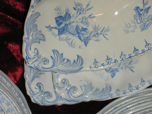 Sarreguemines earthenware table service, 19th century decor