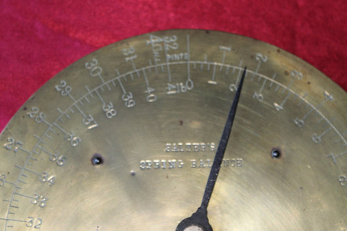 Salter's English bronze market scale, 19th century