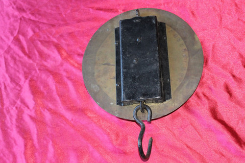 Salter's English bronze market scale, 19th century