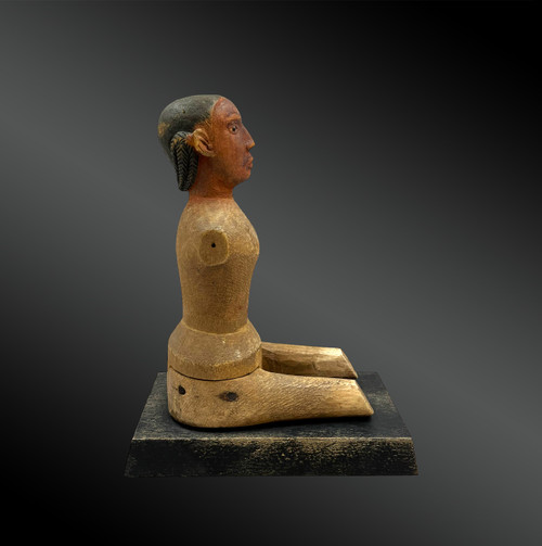 ANTHROPOMORPHIC STATUETTE - British Columbia - Circa 1900