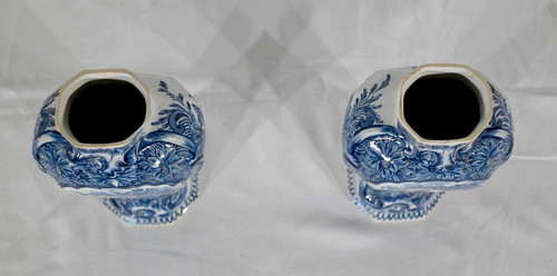 Pair of Earthenware Lidded Vases, Delft Style - Mid-19th Century