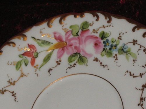 5 Limoges porcelain cups decorated with roses