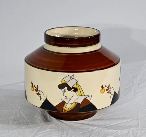 Earthenware cachepot, Hubaudière-Bousquet House – 1st part of the 20th century