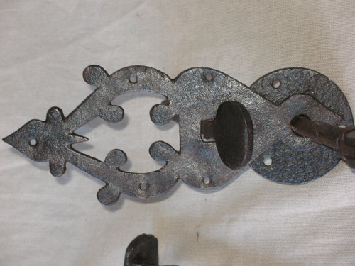 Full wrought iron door knocker hammer, 18th century