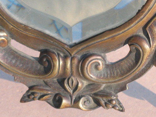 Miroir de table ou mural en bronze patiné de style Renaissance époque 19ème