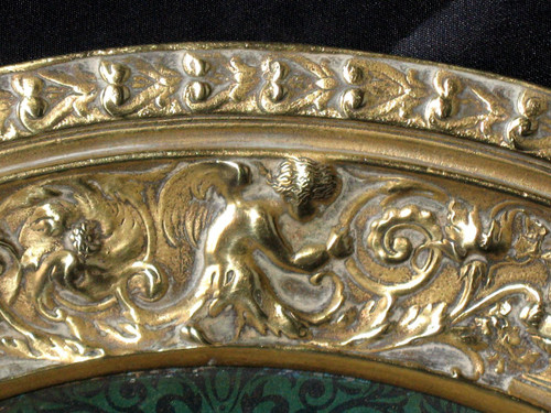 Pair of large tondos bronze frames in the Renaissance style, 19th century