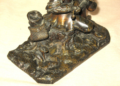 Hunter at rest bronze patina medal 19th century