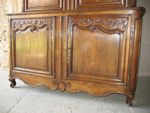 Credenza in rovere intagliato di epoca Regency (2 parti) del XVIII secolo