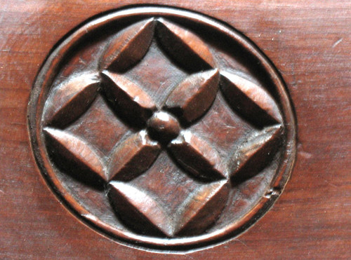 4 carved walnut panels from the 17th century Périgord