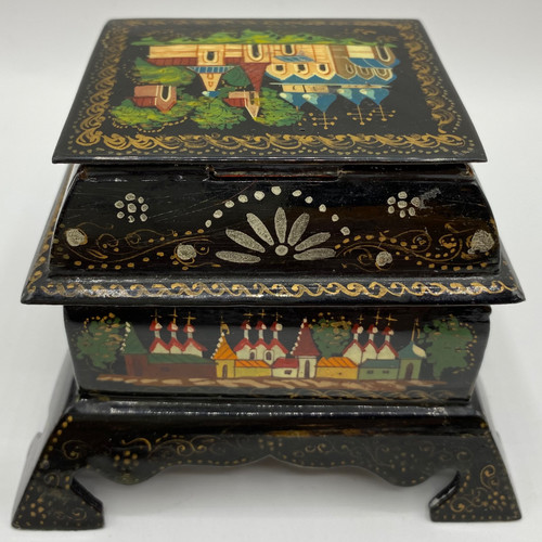 RUSSIAN PAINTED BOX