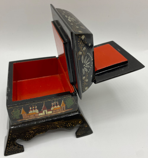 RUSSIAN PAINTED BOX