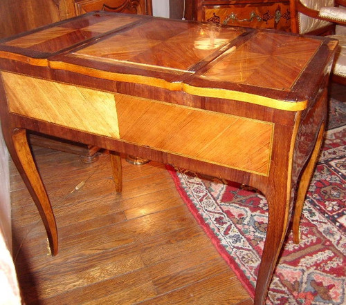 Louis XV period dressing table