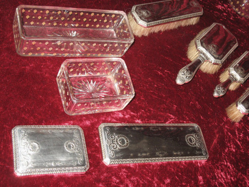 Crystal and silver-plated toiletry set by Christofle, 19th century, 8 pieces