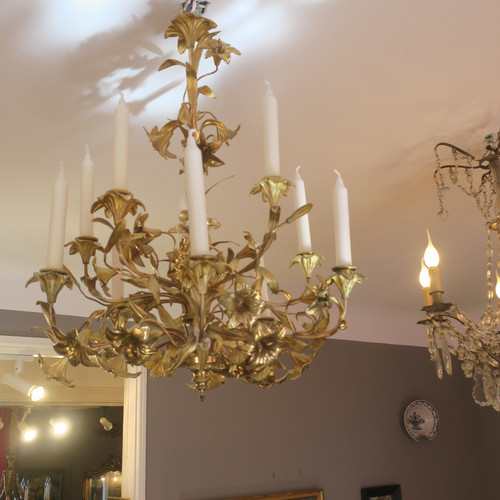 Ten candle chandelier