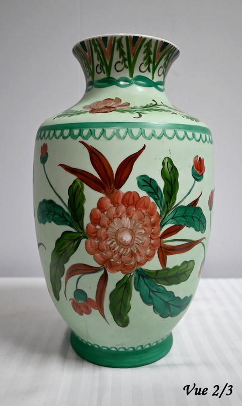 Limoges Porcelain Vase Decorated with Flowers - Early 20th Century