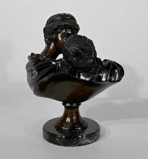 Bronze "Le Baiser Donné" after J-A. Houdon - Late 19th century