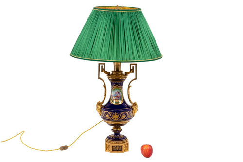 Lampe En Porcelaine De Sèvres, Circa 1880 - Ls4375706