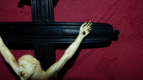 Crucifix with ebony cross and beautiful carved Christ 19th